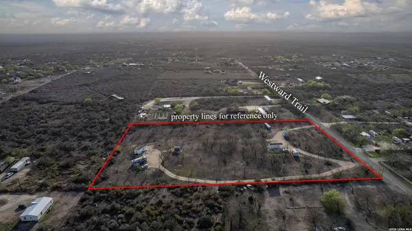 $250,000 | 1509 Westward Trail, Uvalde, TX 78801