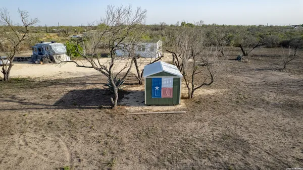 $250,000 | 1509 Westward Trail, Uvalde, TX 78801