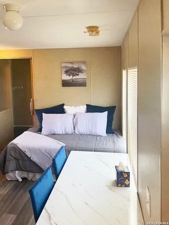 $250,000 | 1509 Westward Trail, Uvalde, TX 78801