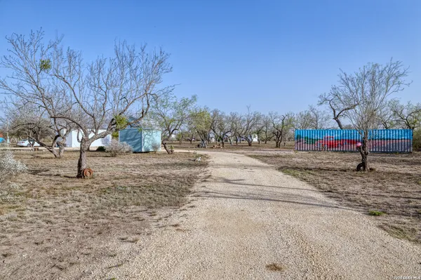 $250,000 | 1509 Westward Trail, Uvalde, TX 78801