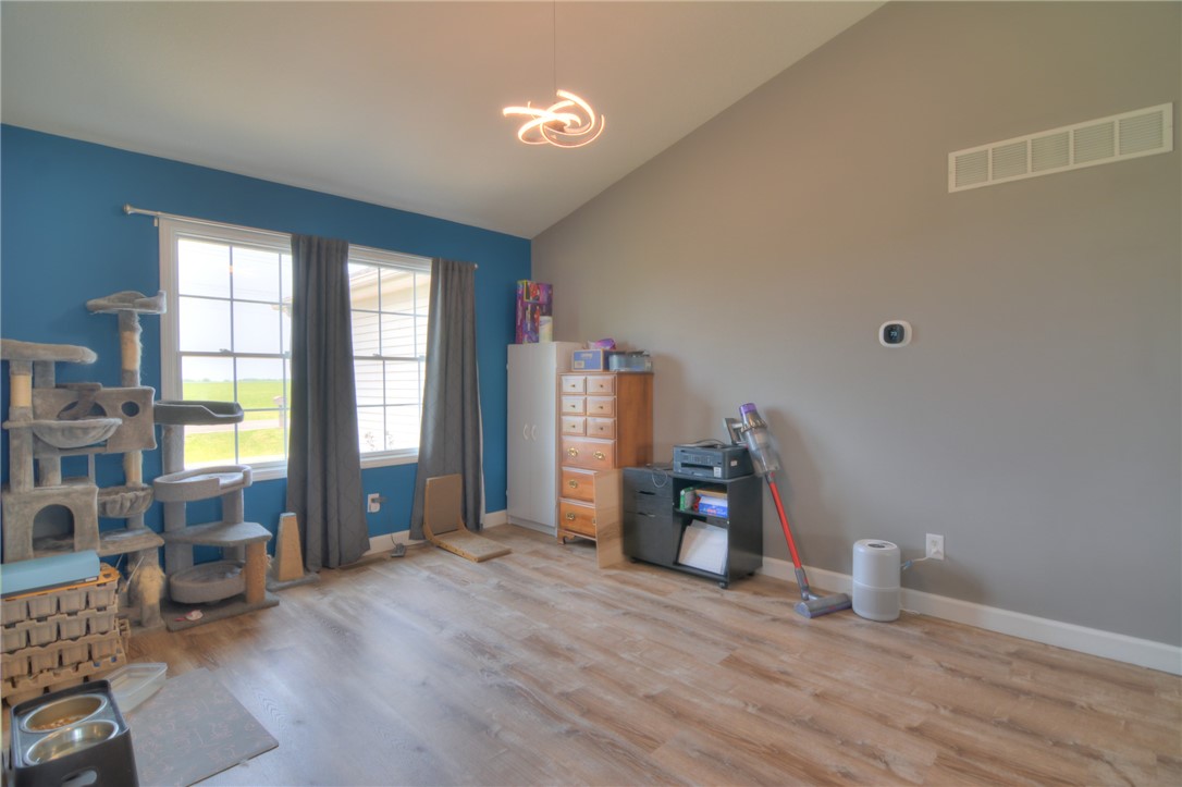 957 West Forsyth Road Forsyth, IL 62535 - Photo 13 of 31