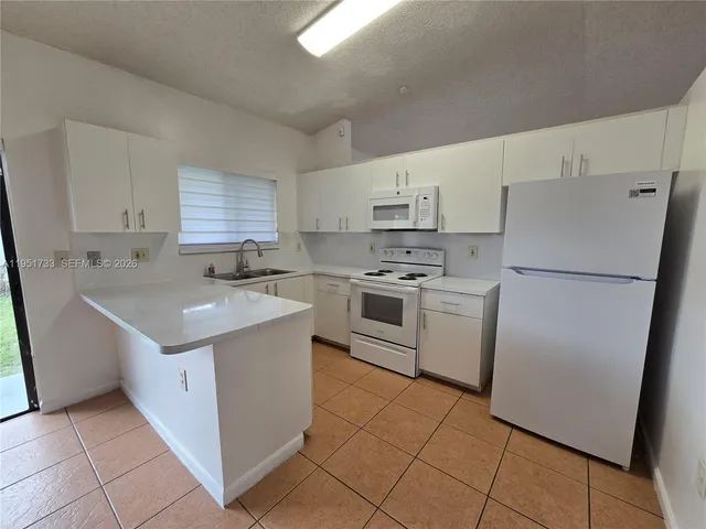 $3,000 | 13364 Southwest 253rd Terrace, Homestead, FL 33032