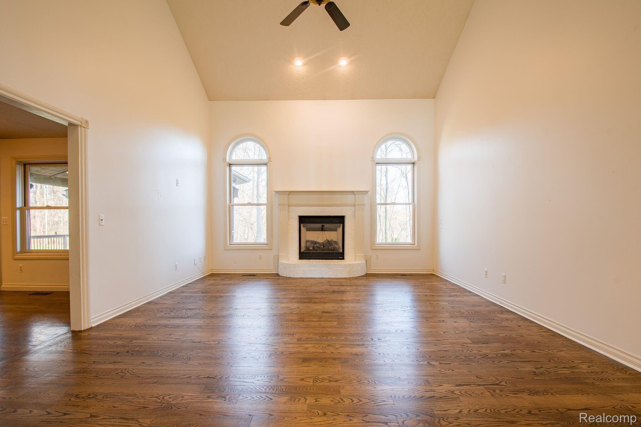 3116 Ridley Way Howell, MI 48843 - Photo 5 of 48 fGZOBO-g.jpeg