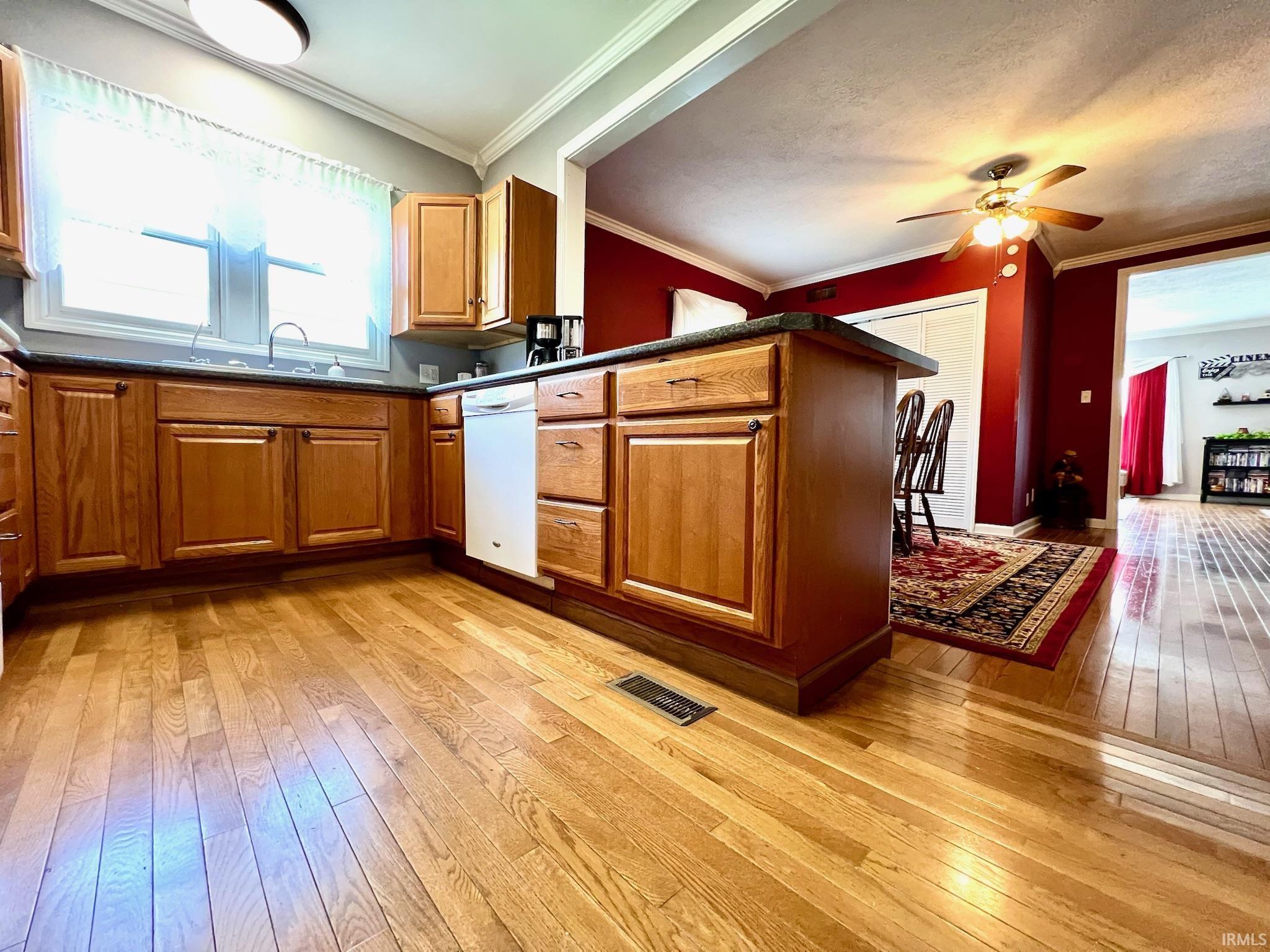 611 R Street Bedford, IN 47421 - Photo 22 of 30 Gallery Image 22