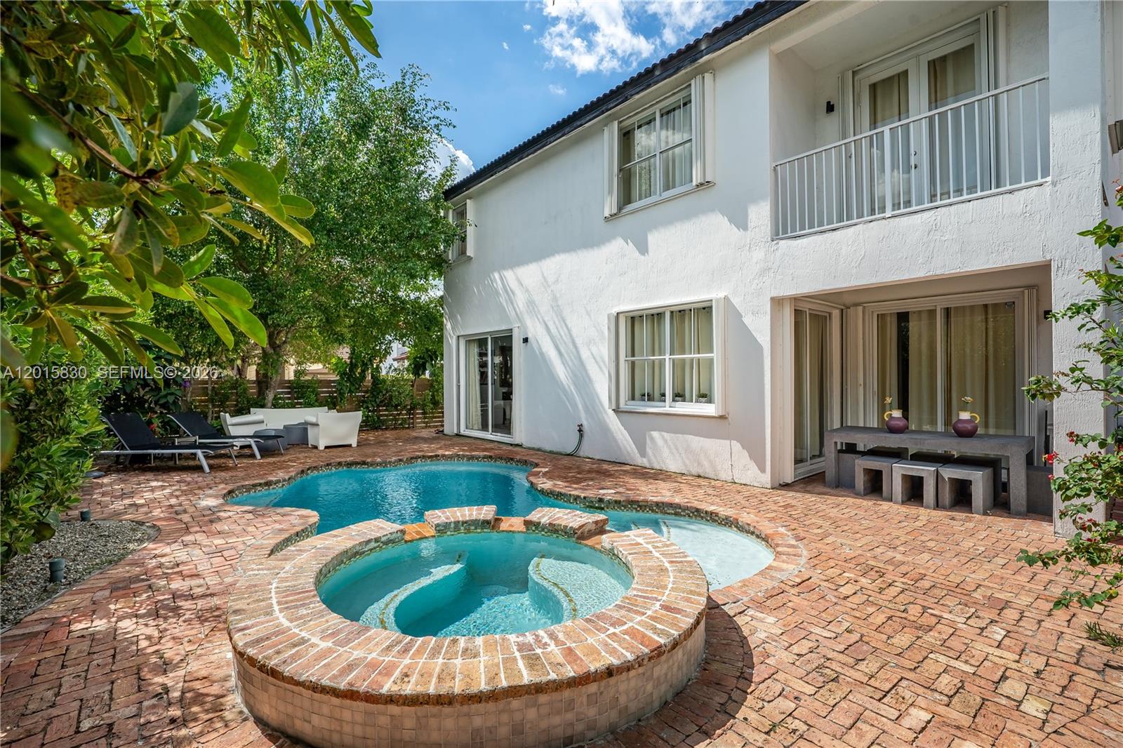 1733 Southwest 151 Place Miami, FL 33185 - Photo 9 of 44