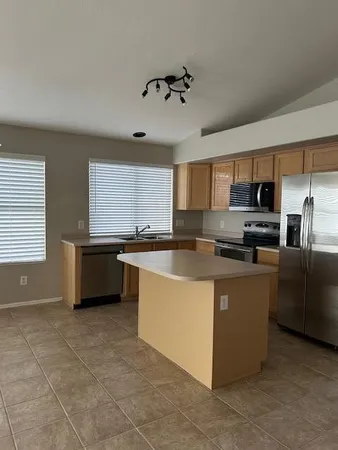 $2,450 | 20436 North 96th Lane, Peoria, AZ 85382