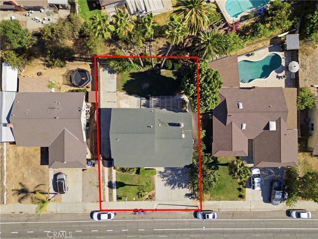 370 West Blaine Street Riverside, CA 92507 - Photo 2 of 29