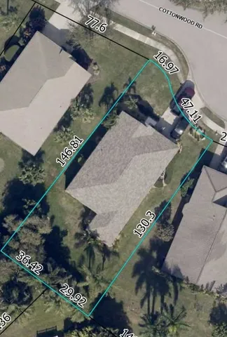 $410,000 | 587 Cottonwood Road, Sebastian, FL 32958