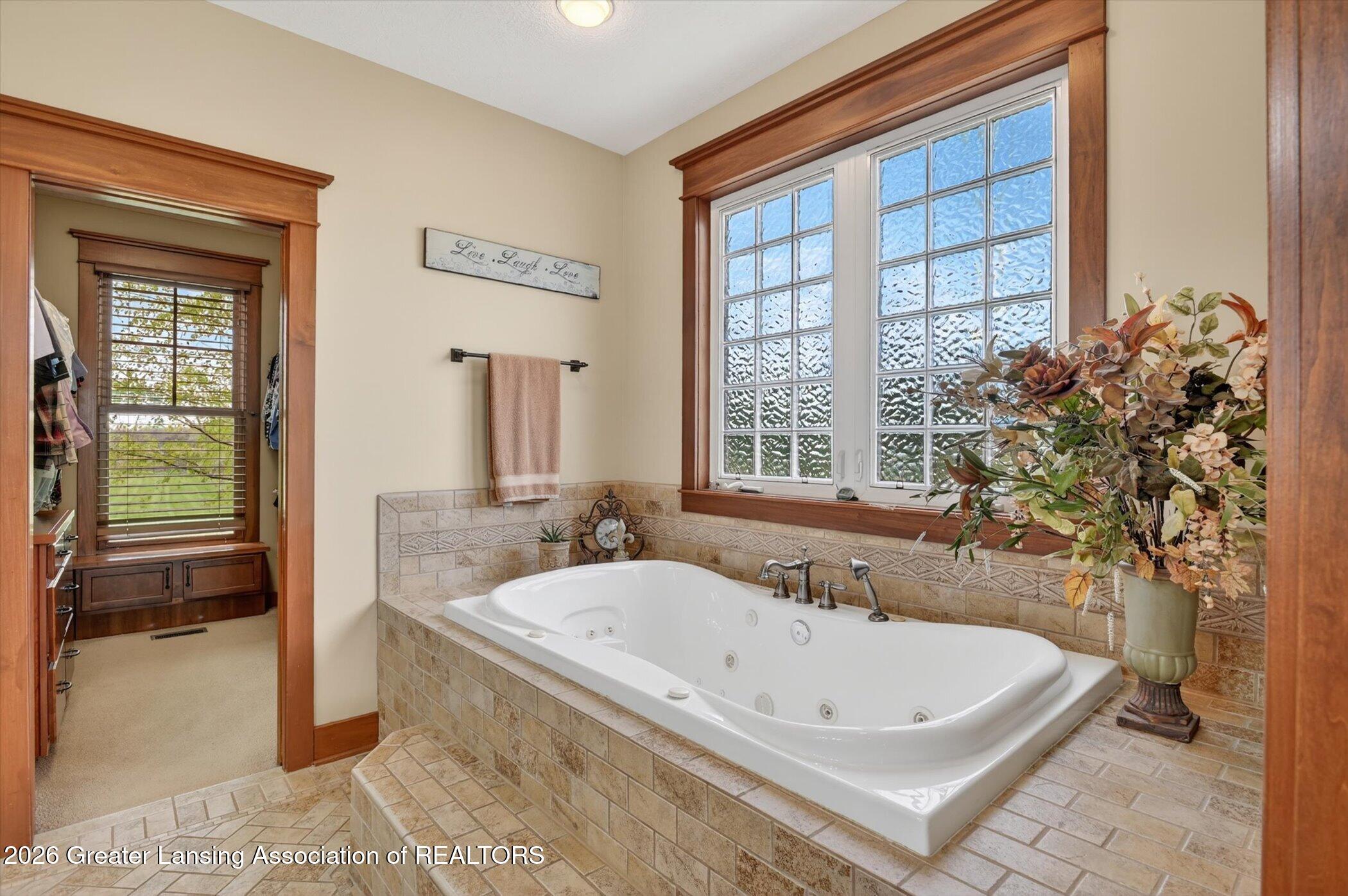 10272 South Wacousta Road Dewitt, MI 48820 - Photo 32 of 57 26-26