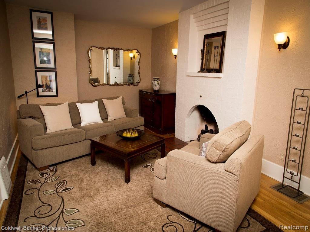 1295 Villa Road Birmingham, MI 48009 - Photo 6 of 34 1295 Villa_4.jpg