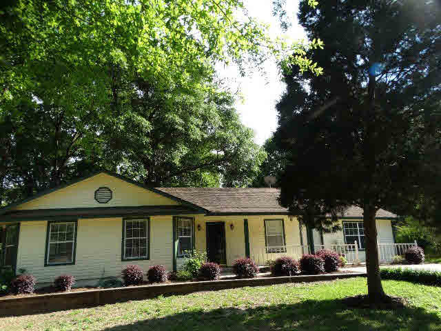 114 Richmond Road Daphne, AL 36526 - Photo 1 of 1