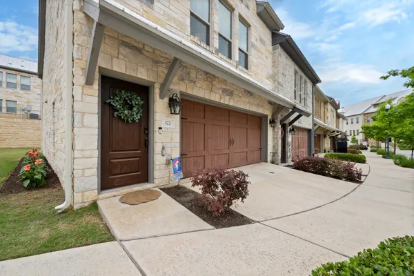 $430,000 | 372 Adams Street, Georgetown, TX 78628