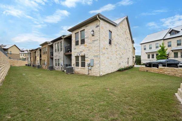 $430,000 | 372 Adams Street, Georgetown, TX 78628