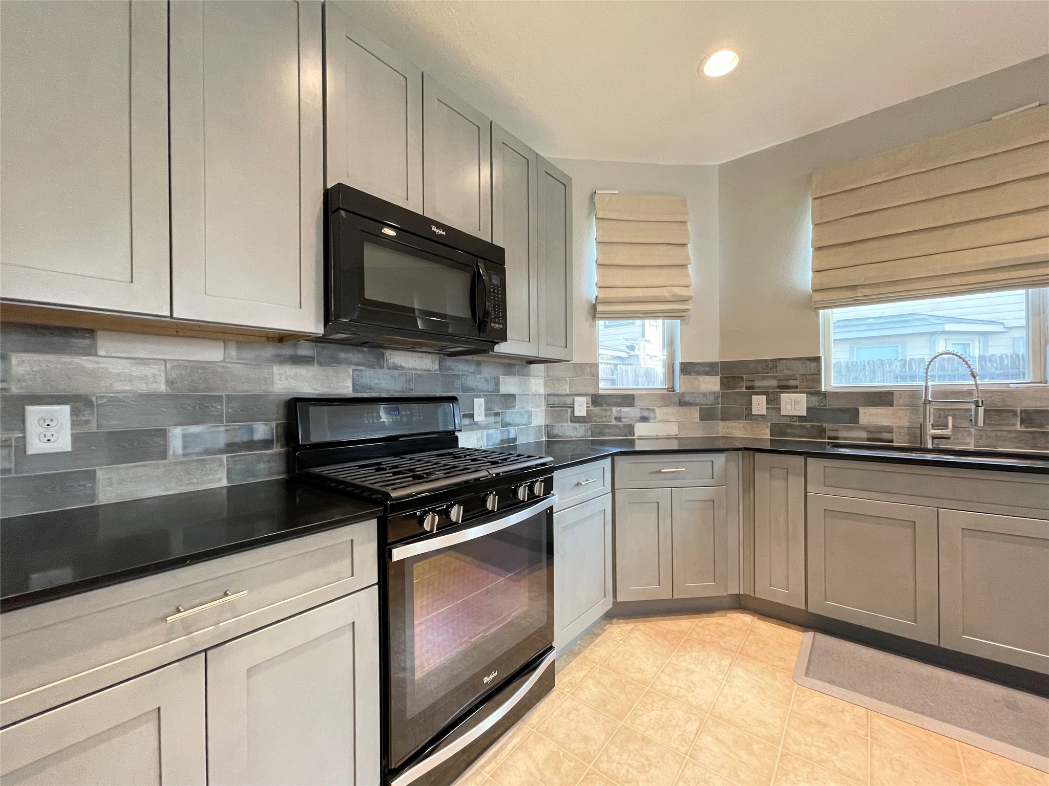 2707 Volute Houston, TX 77038 - Photo 8 of 28 Tons of Counters Space. Sleek appliances and countertops.