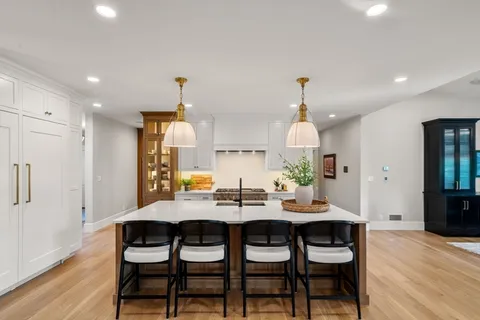 $2,990,000 | 12 Ariana Lane, Norfolk, MA 02056