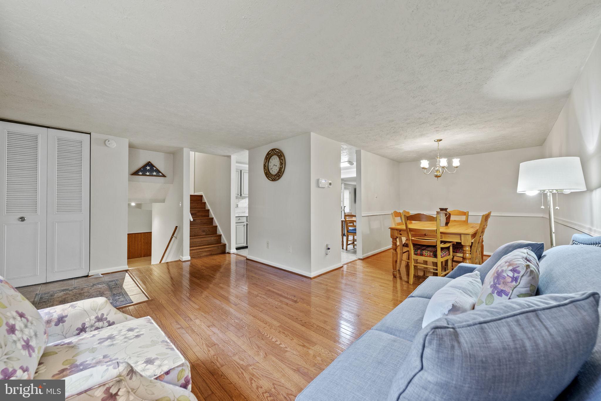 6100 Mantle Road Burke, VA 22015 - Photo 11 of 40