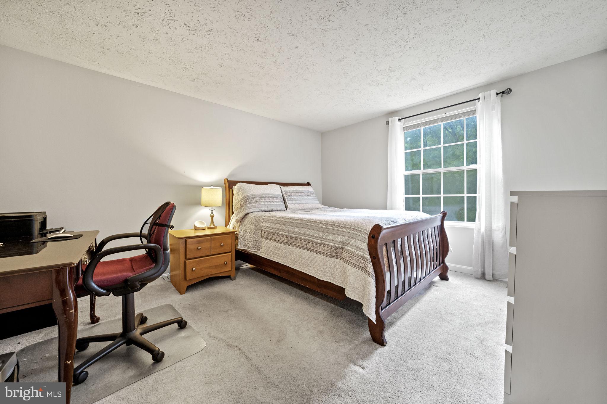 6100 Mantle Road Burke, VA 22015 - Photo 15 of 40