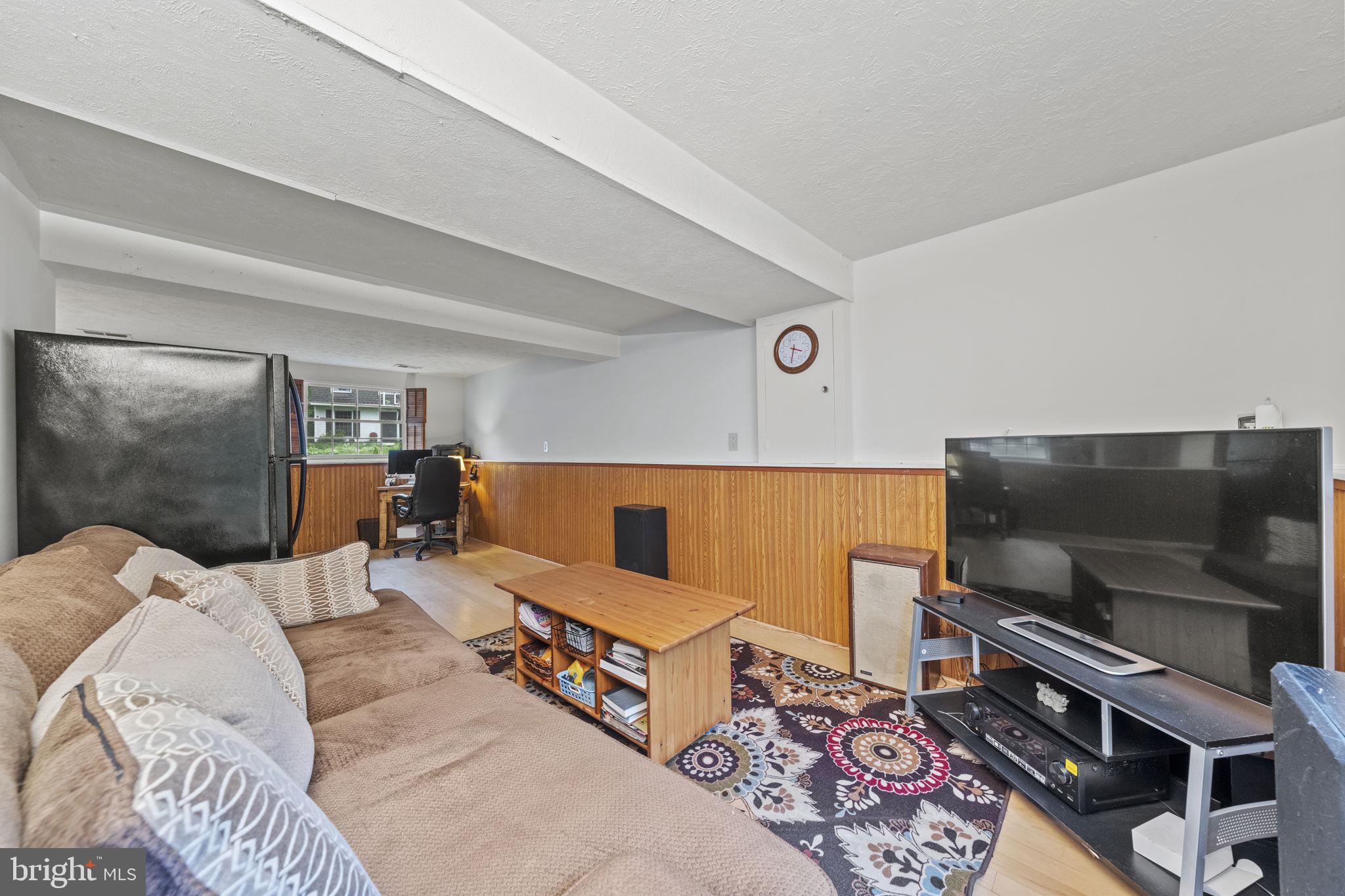 6100 Mantle Road Burke, VA 22015 - Photo 25 of 40