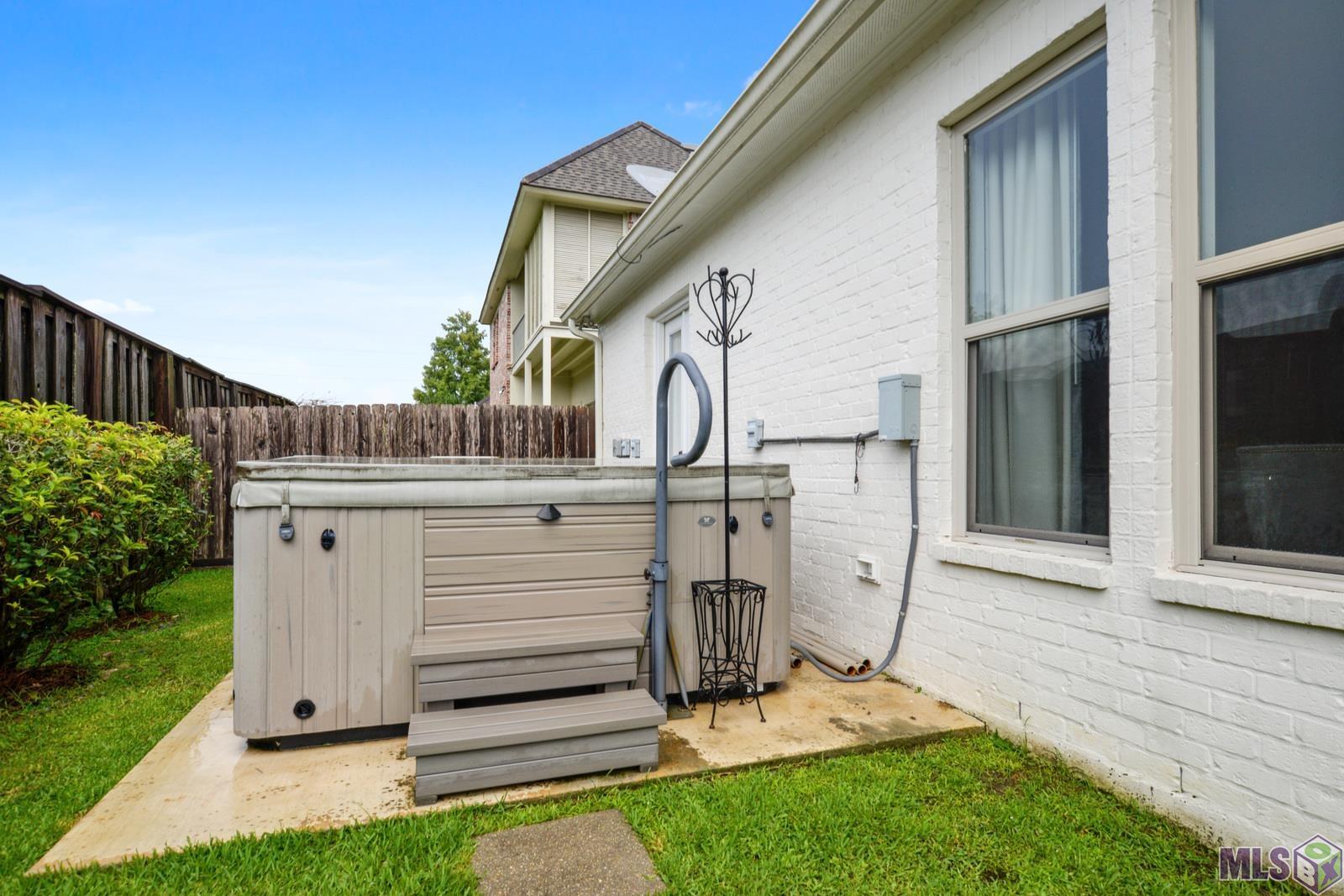 1611 Ruelle De Grace Drive Baton Rouge, LA 70810 - Photo 17 of 17 Gallery Image 17