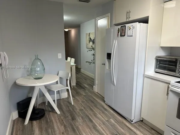 $2,900 | 3309 Water Oak Drive, Unit 1304, Hollywood, FL 33021