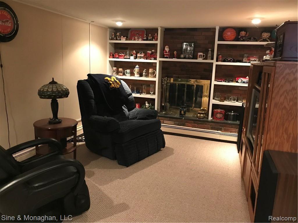 473 Cox Road St. Clair, MI 48079 - Photo 45 of 64 45 FAMILY RM DOWN 473 COX.JPG