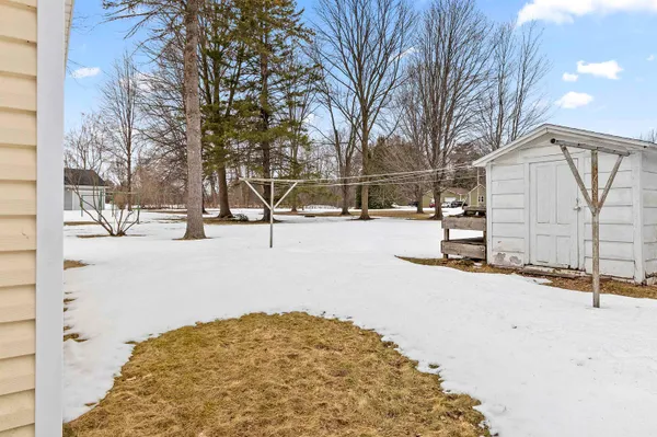 $249,900 | 418 Smith Avenue, Oconto, WI 54153