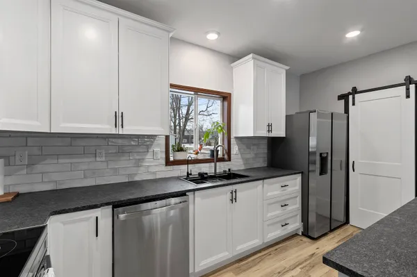 $249,900 | 418 Smith Avenue, Oconto, WI 54153