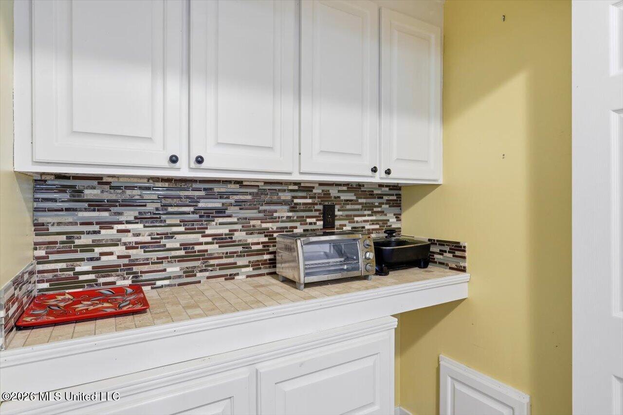 108 Pinehaven Place Clinton, MS 39056 - Photo 16 of 61 20-108 Pinehaven Pl _ Home Tours MS