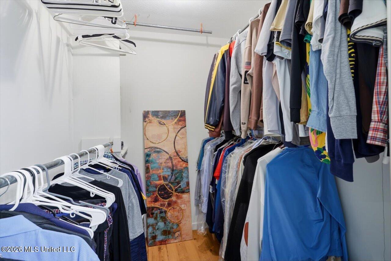 108 Pinehaven Place Clinton, MS 39056 - Photo 33 of 61 35-108 Pinehaven Pl _ Home Tours MS