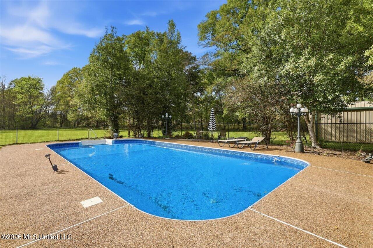 108 Pinehaven Place Clinton, MS 39056 - Photo 40 of 61 44-108 Pinehaven Pl _ Home Tours MS