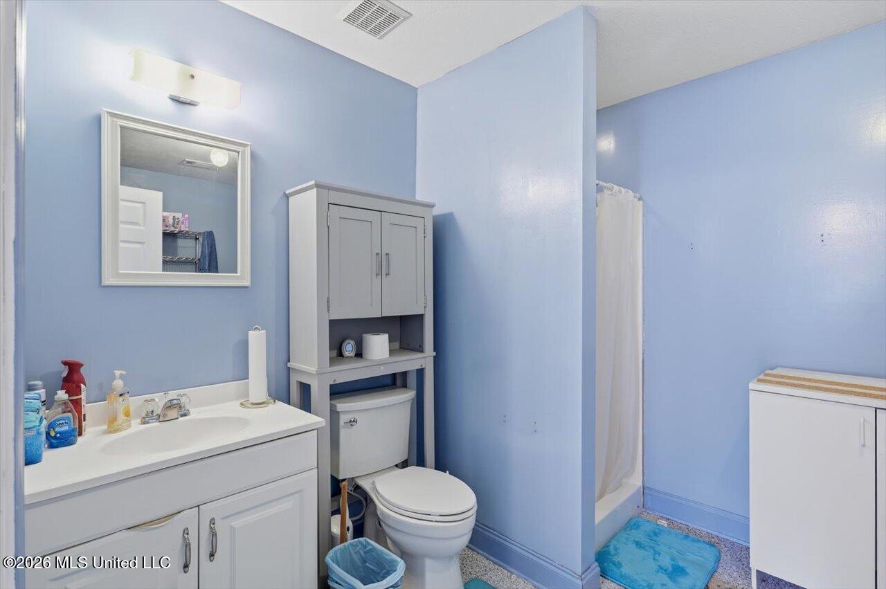 108 Pinehaven Place Clinton, MS 39056 - Photo 47 of 61 51-108 Pinehaven Pl _ Home Tours MS