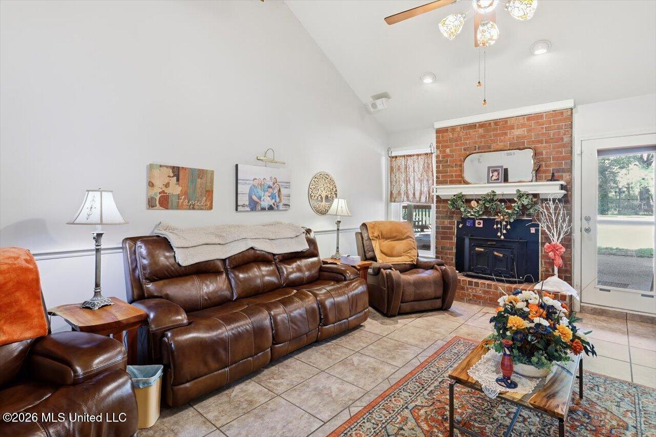 108 Pinehaven Place Clinton, MS 39056 - Photo 8 of 61 12-108 Pinehaven Pl _ Home Tours MS