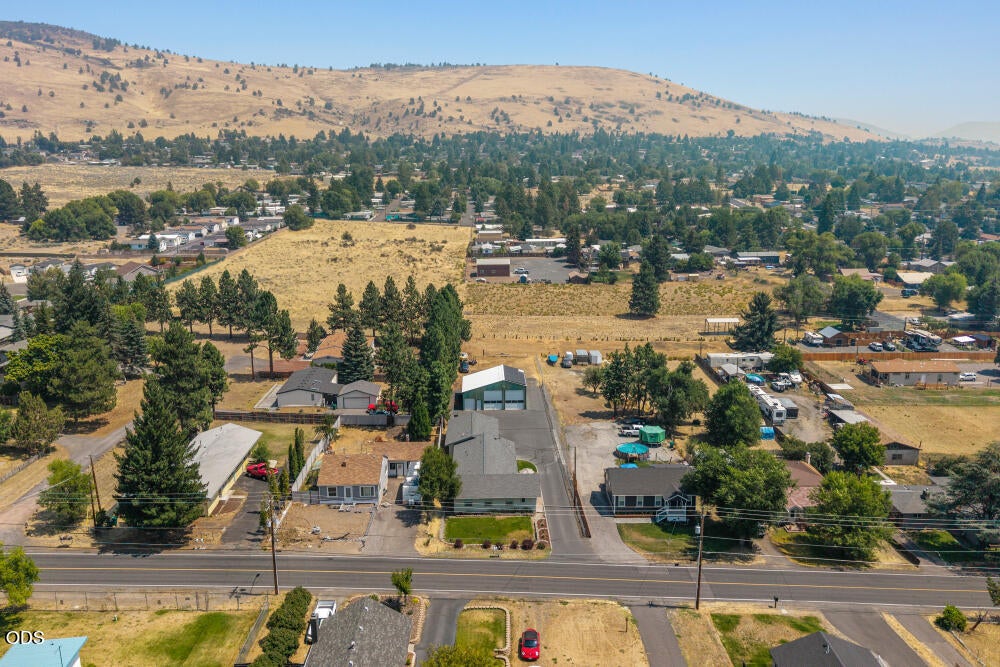 1457 Homedale Road Klamath Falls, OR 97603 - Photo 24 of 37 Gallery Image 24