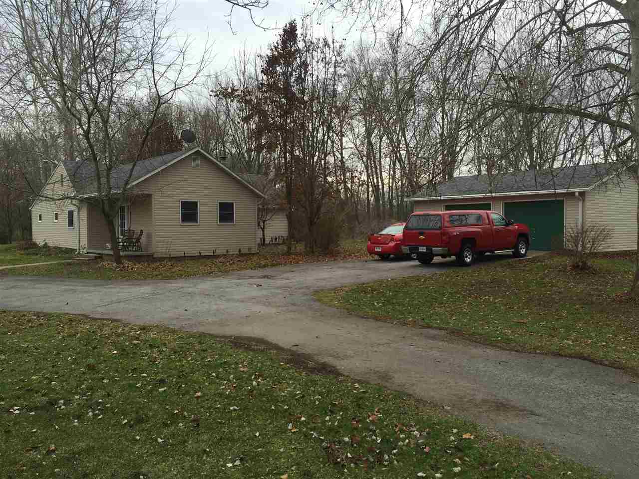 3371 West Old Stone Road Peru, IN 46970 - Photo 2 of 36