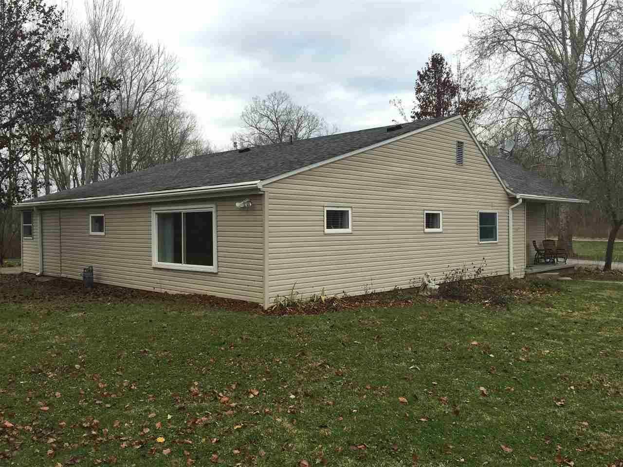 3371 West Old Stone Road Peru, IN 46970 - Photo 7 of 36