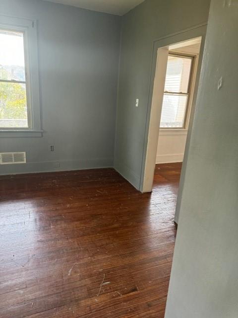 758 Beaver Road Ambridge, PA 15003 - Photo 12 of 16 First Floor Unit