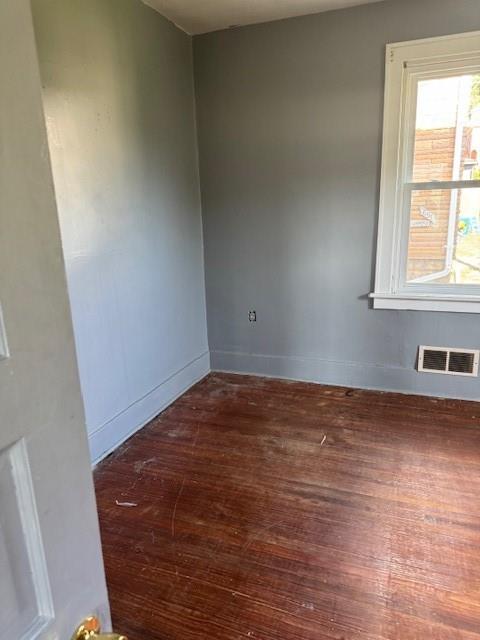 758 Beaver Road Ambridge, PA 15003 - Photo 9 of 16 First Floor Unit