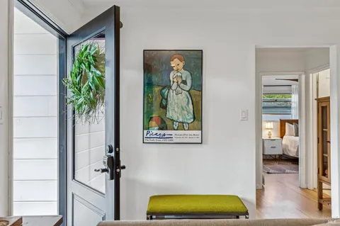 $1,098,000 | 605 Calle Del Monte, Sonoma, CA 95476