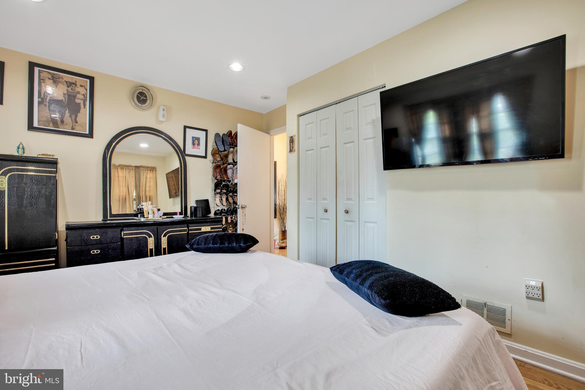 2611 Hughes Road Adelphi, MD 20783 - Photo 12 of 41 Bedroom #1