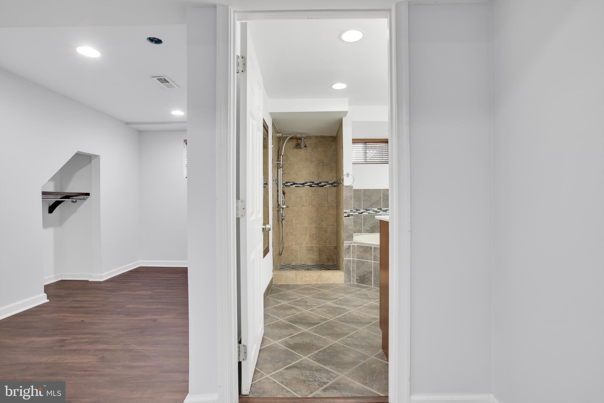 2611 Hughes Road Adelphi, MD 20783 - Photo 27 of 41