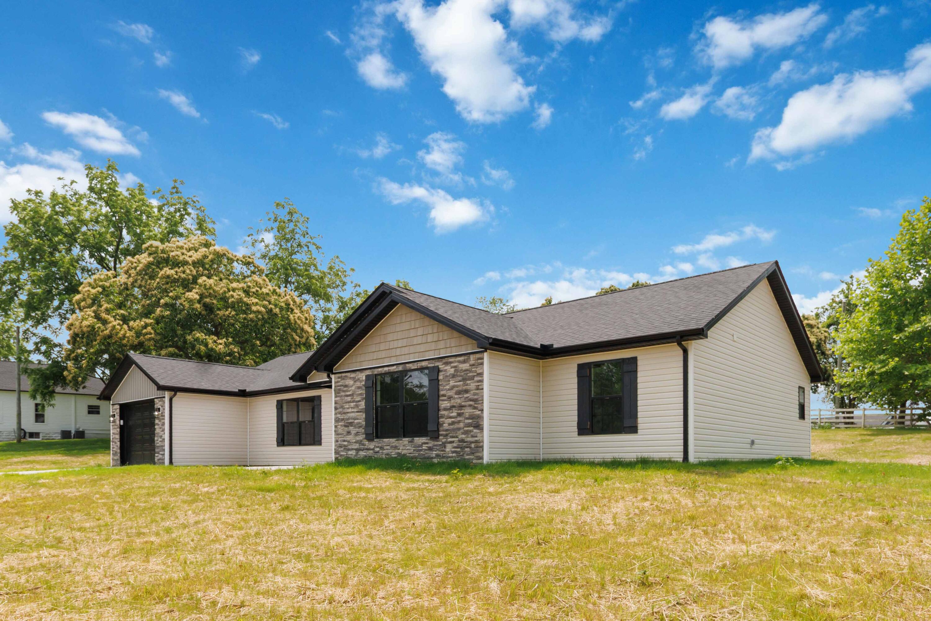 85 Campground Road Corbin, KY 40701 - Photo 5 of 28 004