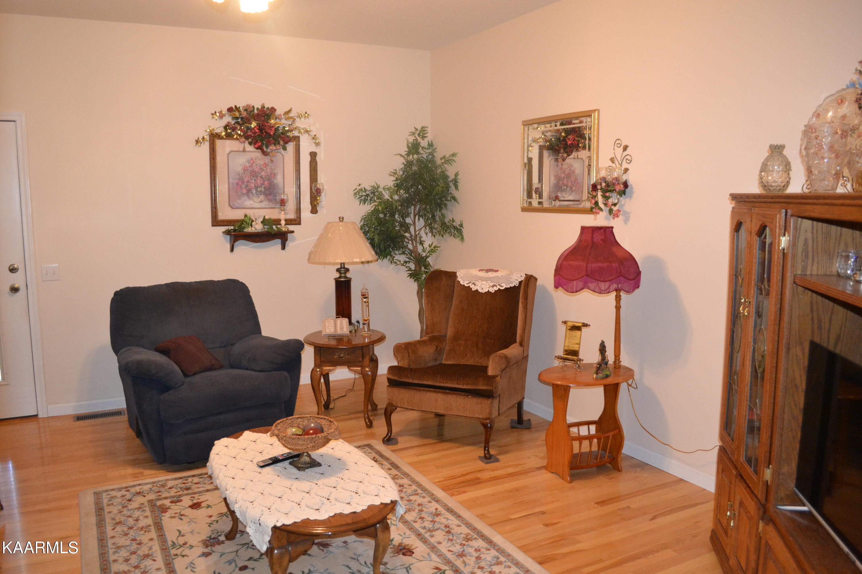 5400 Wilder Road Grimsley, TN 38565 - Photo 21 of 46 Den