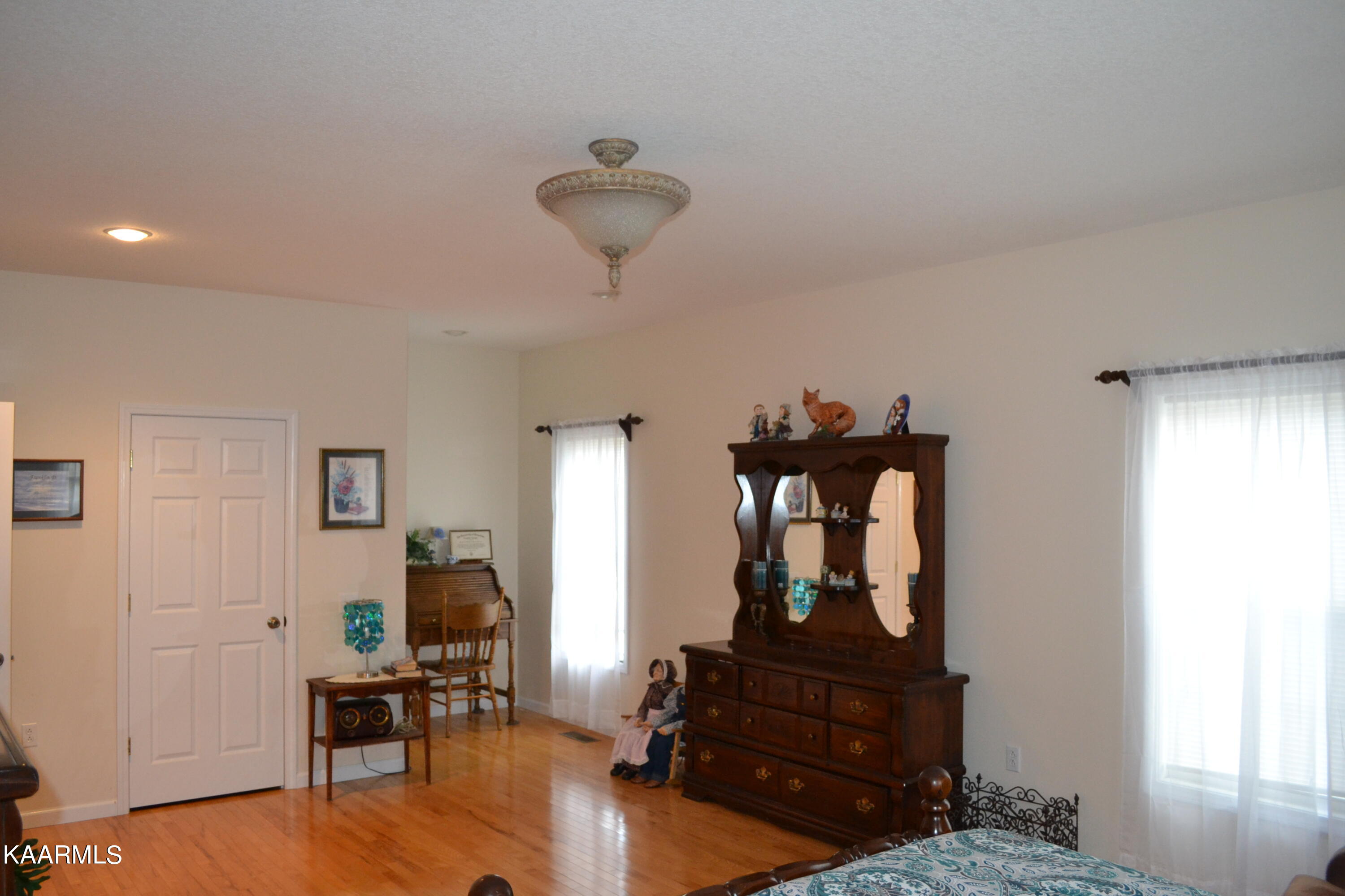 5400 Wilder Road Grimsley, TN 38565 - Photo 33 of 46 Bedroom 3