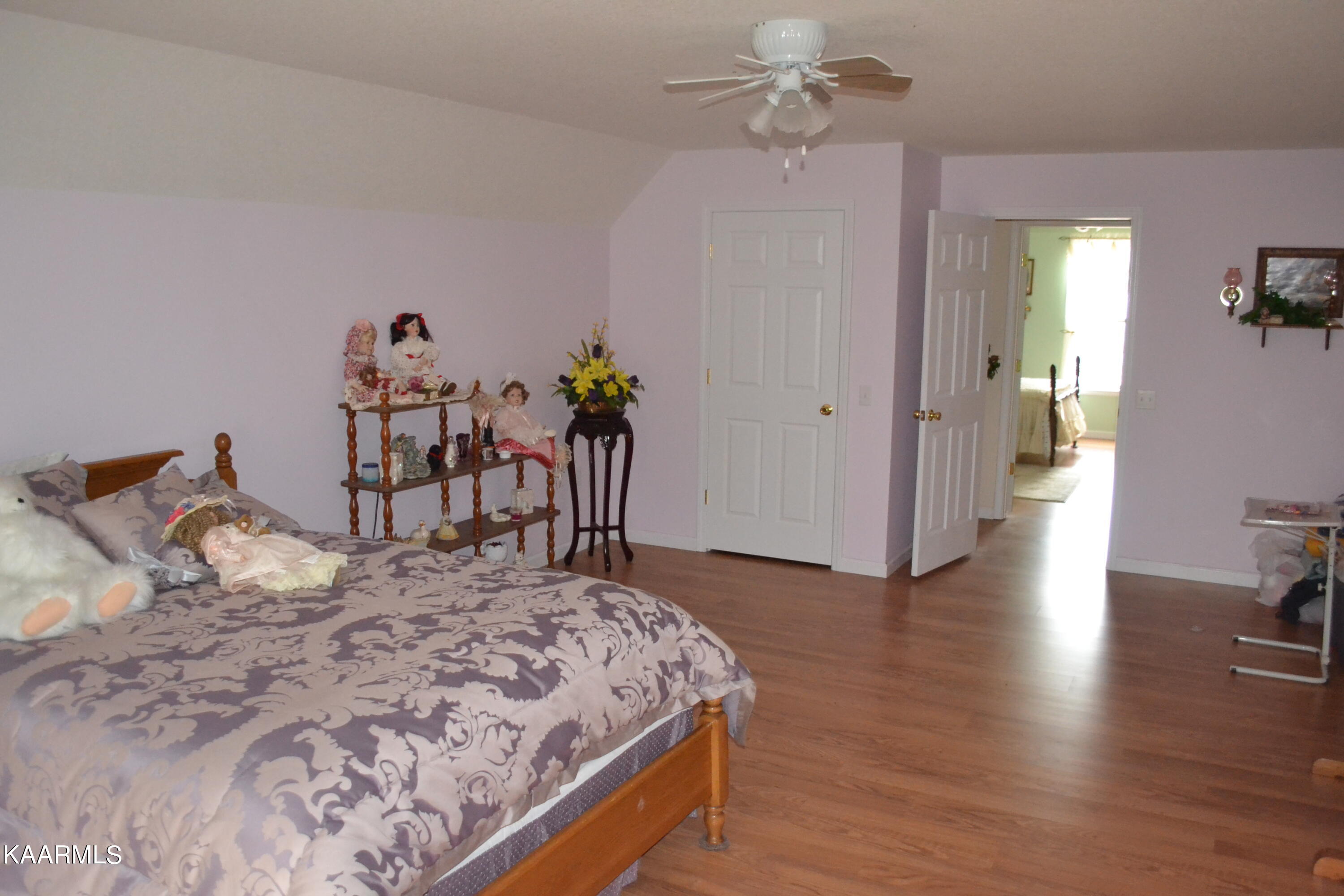5400 Wilder Road Grimsley, TN 38565 - Photo 45 of 46 Upstairs Bedroom 3