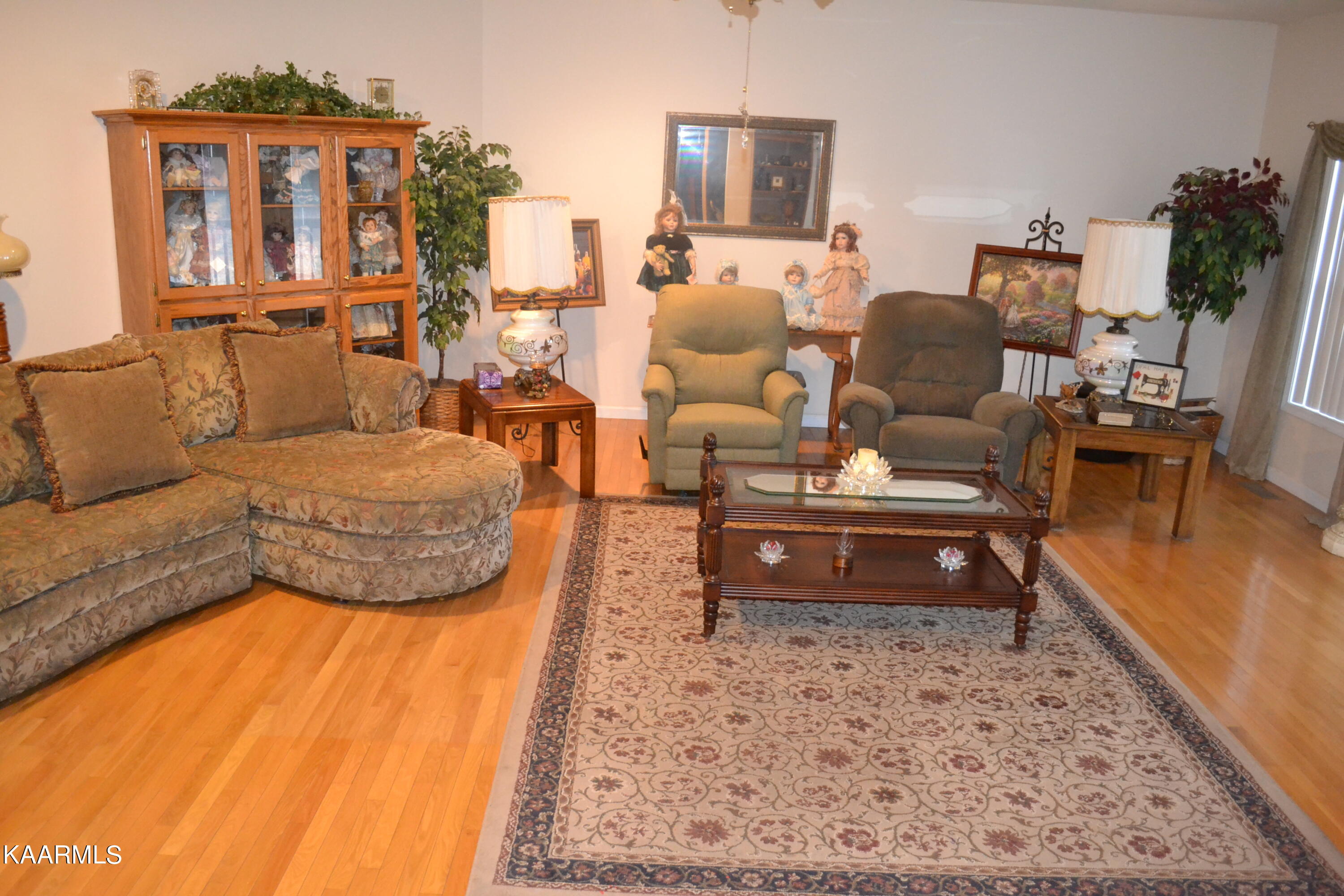 5400 Wilder Road Grimsley, TN 38565 - Photo 9 of 46 Livingroom