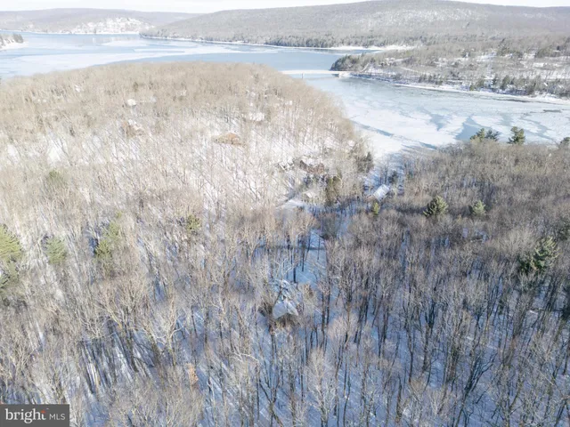 $695,000 | 621 Paradise Heights, Oakland, MD 21550