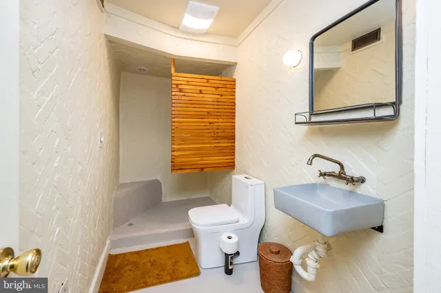 $695,000 | 621 Paradise Heights, Oakland, MD 21550