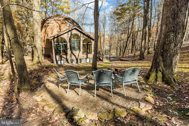 $695,000 | 621 Paradise Heights, Oakland, MD 21550