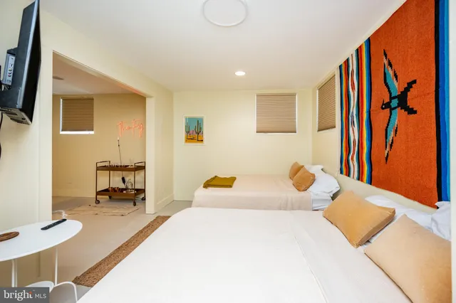 $695,000 | 621 Paradise Heights, Oakland, MD 21550