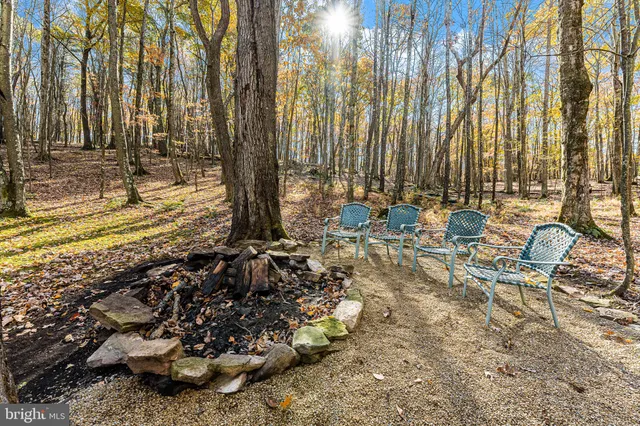 $695,000 | 621 Paradise Heights, Oakland, MD 21550